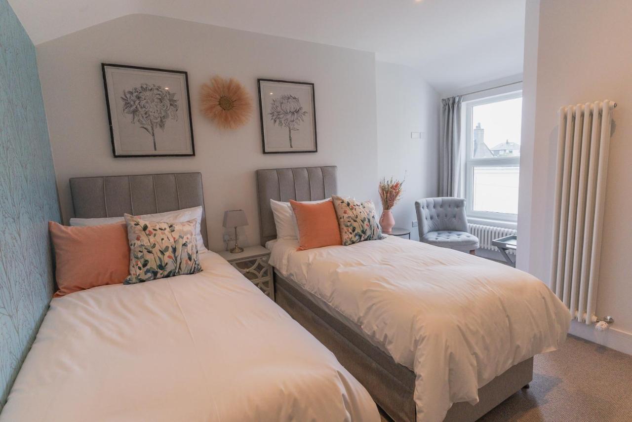 Carrick Rooms Port Saint Mary Ngoại thất bức ảnh